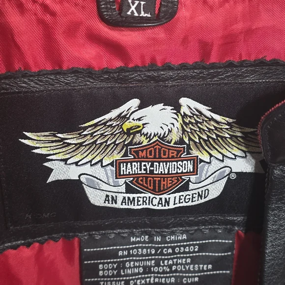 Harley-Davidson Black Leather Jacket with Red Design - Picture 7 of 13